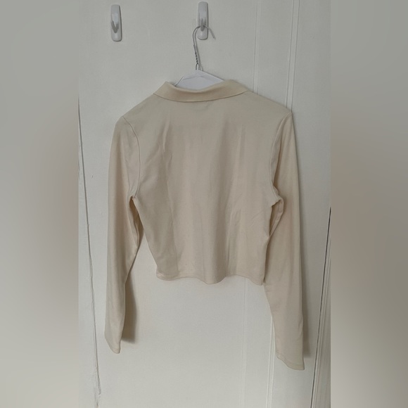 Sunday Best Aritzia Hugo Longsleeve polo shirt cropped - Picture 2 of 6